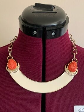 Women’s Fashion Necklace - Coral & Cream Statement Bib Necklace